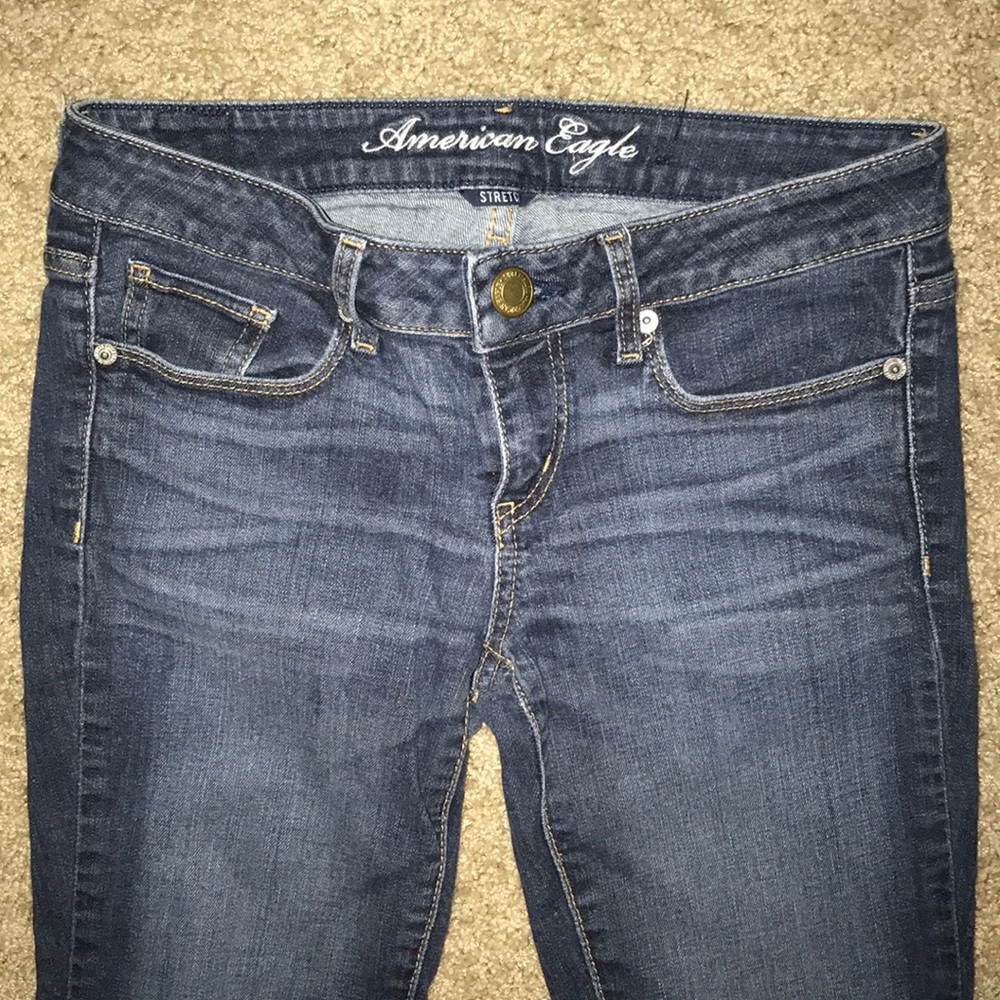 AE Skinny Jeans.